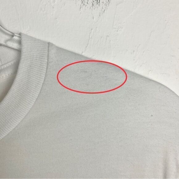 True Religion White Blue TR Repeat Tee T-Shirt Small NWT - Picture 3 of 6